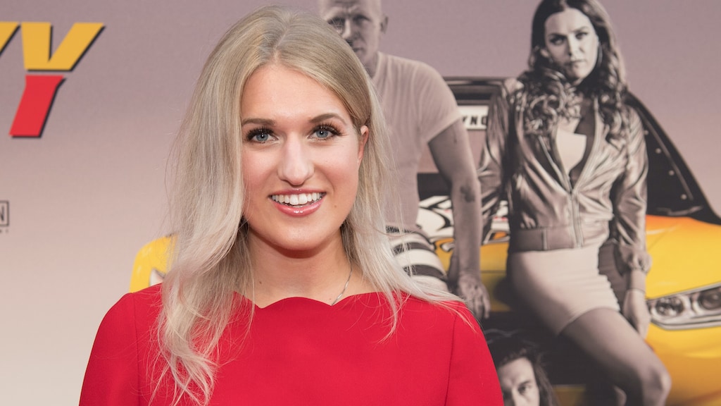 Britt Dekker biecht op: 'De producent bleef maar naaktfoto's sturen'