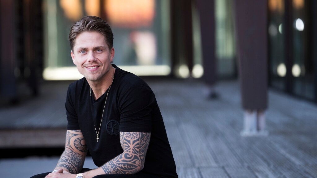 Zoveel kost het Hazes om een maand rust te nemen