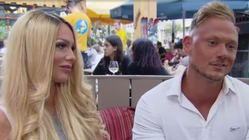 Barbie heeft het extra gezellig met nieuwe vriend