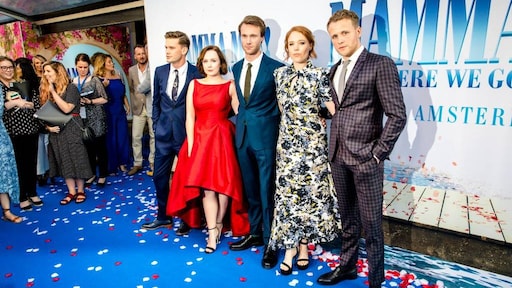 Tout bekend Nederland geniet van Mamma Mia! 2