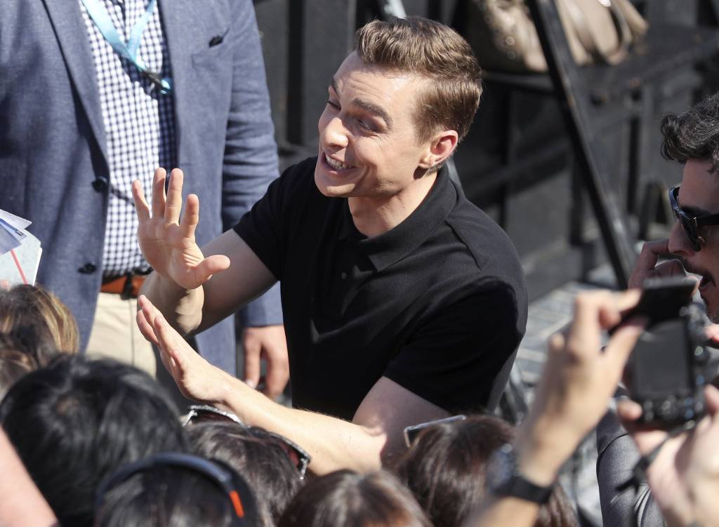 Dave Franco naast Ryan Reynolds in 6 Underground