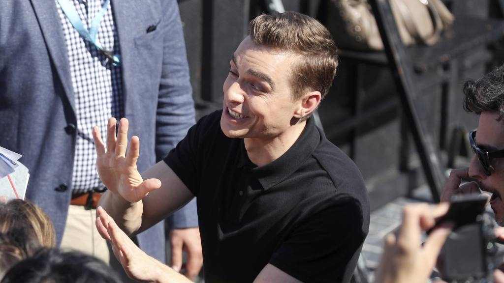 Dave Franco naast Ryan Reynolds in 6 Underground