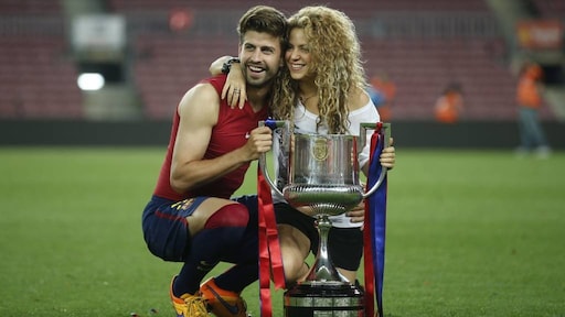 Shakira steunt haar lief door dik en dun