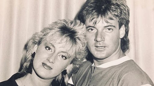 Karin Bloemen post hilarische throwback-foto's