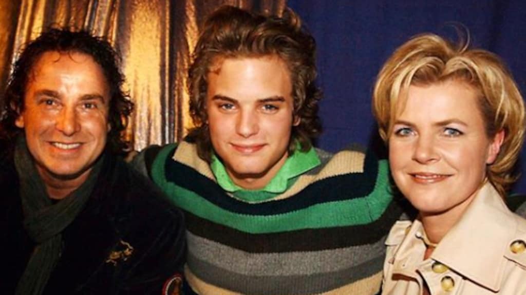 Jim Bakkum deelt zijn modemissers uit 2005