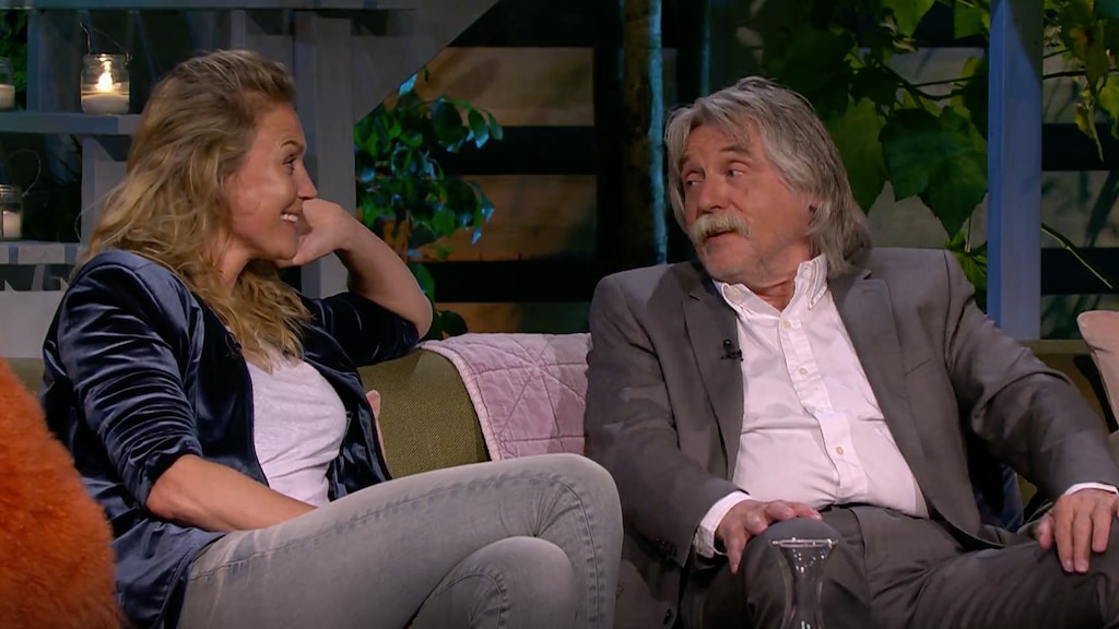 Johan Derksen versiert Sophie Hilbrand