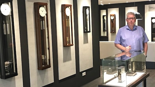 Zomertijd, wintertijd: ook bij de grootste klokkenwinkel zijn ze er klaar mee