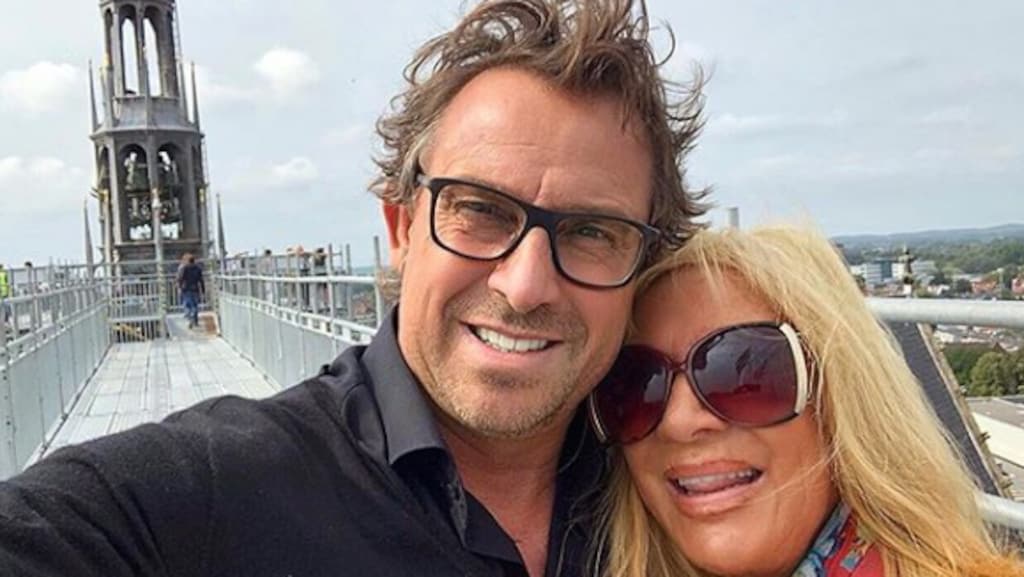 Mary Borsato met zoonlief Marco op pad