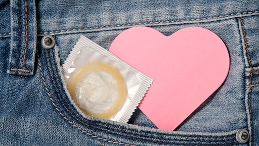 Steeds minder jongeren gebruiken een condoom: 'Ze zien de ernst van soa's niet in'