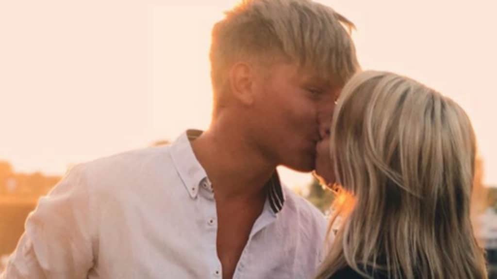 Na breuk met Enzo Knol: Dee weer gelukkig in de liefde