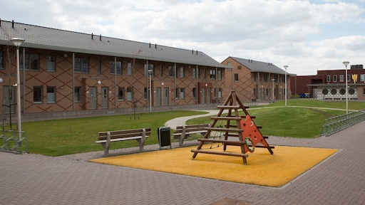 Voorlopig geen dwangsommen meer voor asielzoekers die op IND wachten