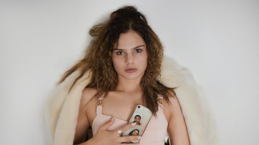 Famke Louise krijgt eigen documentaire: 'Best confronterend'