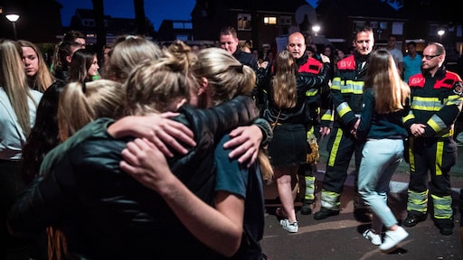 Teruglezen: drama bij spoorovergang dompelt Oss én Nederland in rouw