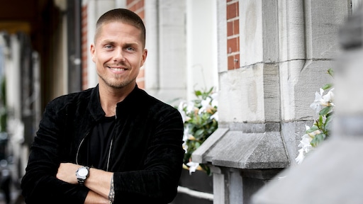 André Hazes geeft een kijkje in zijn nieuwe optrekje