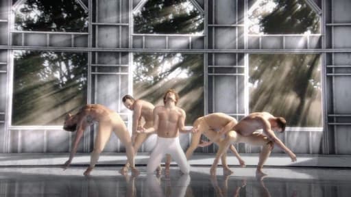 Soy Kroon geeft zich bloot in Dance Dance Dance