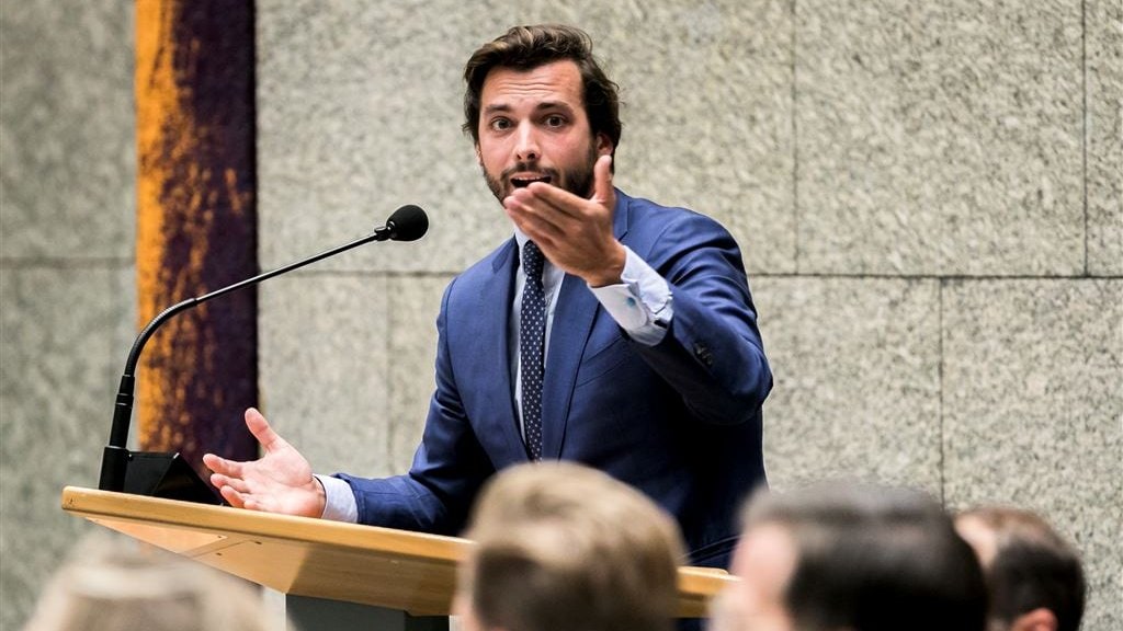 Thierry Baudet beledigt kamerleden om muziekkeuze