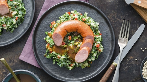 Unox springt op vegatrein met vleesloze rookworst