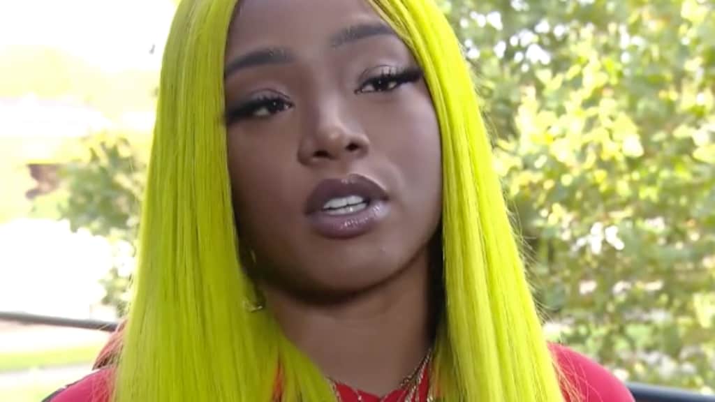 I Am Aisha teleurgesteld in 'Robinson rivale' Corry Konings