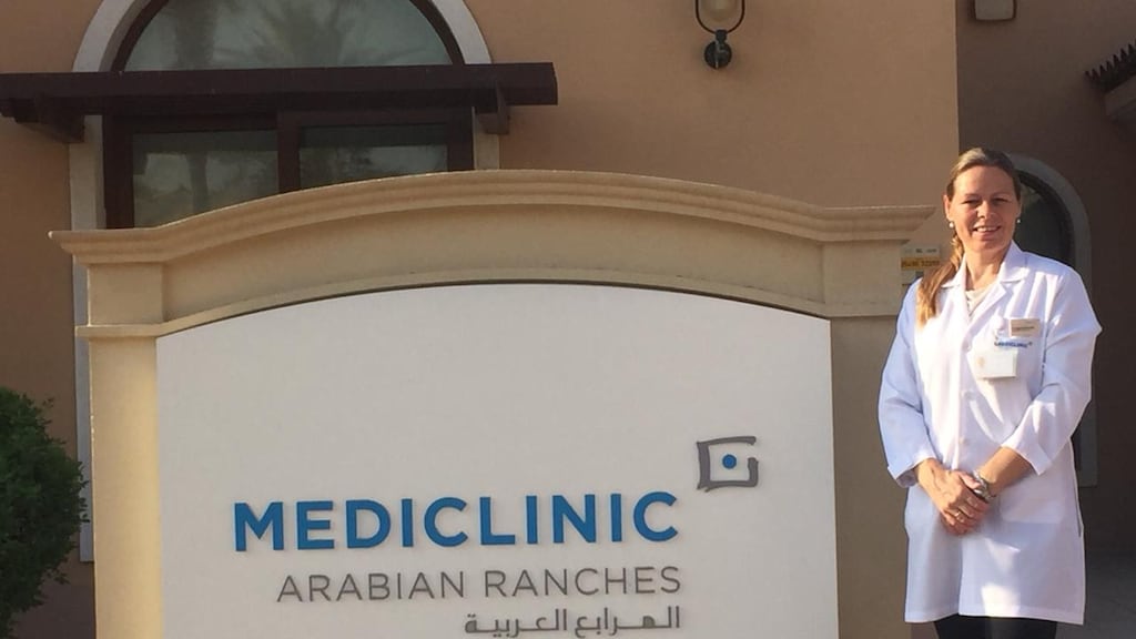 Soa's, sluiers en extreme rijkdom: Aagje is gynaecoloog in Dubai