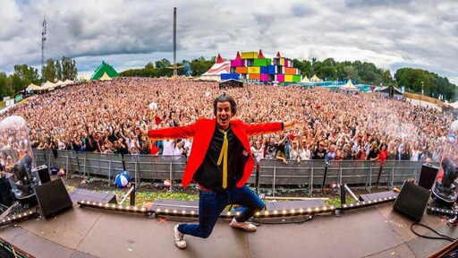 Snollebollekes geven een enorm feest in het Gelredome