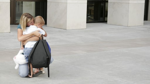 Veel kinderen van gescheiden ouders zien vader niet meer: 'Ik neem hem niks kwalijk'