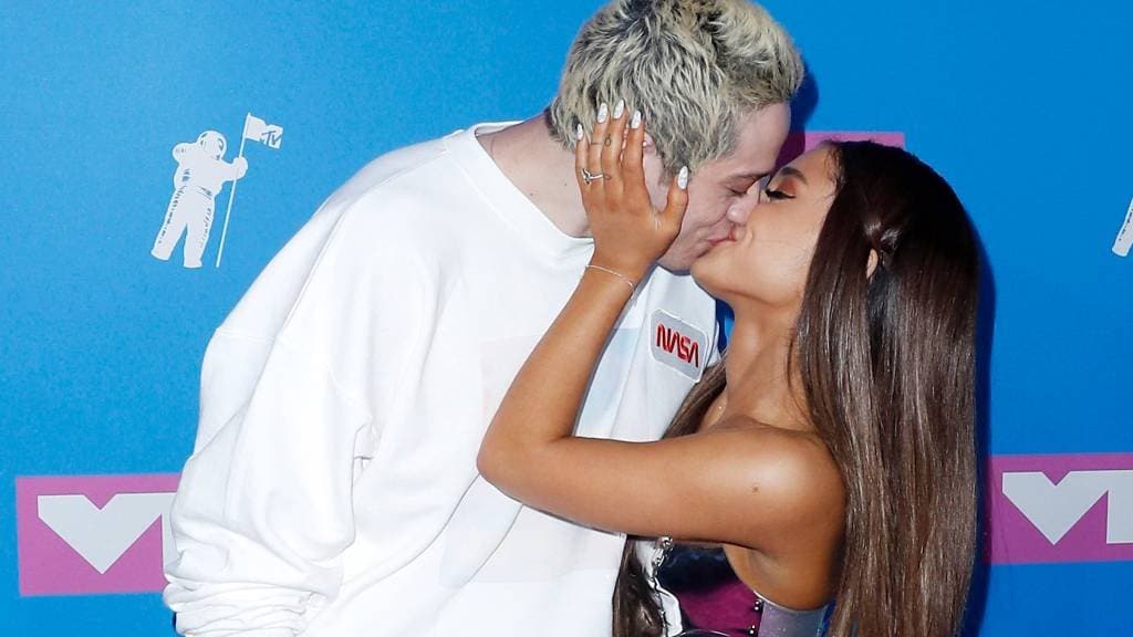 Ex grapt over breuk met Ariana Grande