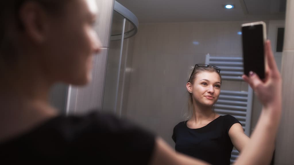 Gestolen naaktfoto's Nederlandse meisjes gedeeld in besloten netwerk