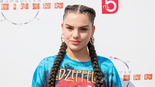 WIN: Tickets voor Famke Louise's grote docu-première