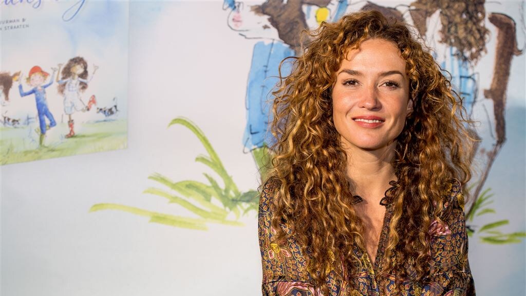 Katja Schuurman bijt van zich af na kritiek trouwjurk