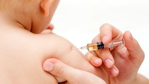 Geen naalden meer, maar een pijnloze pleister als vaccinatie