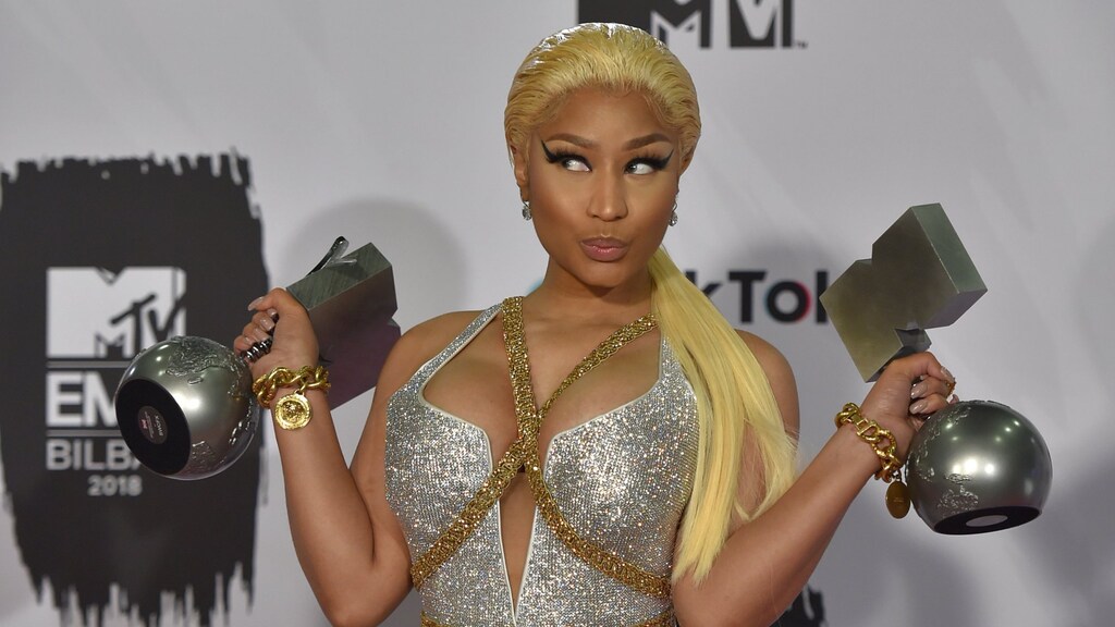 Nicki Minaj doet aftrap bij People's Choice Awards
