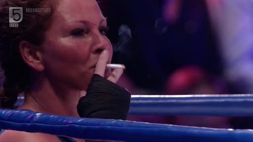 Drama! Michella Kox geeft op in de boksring