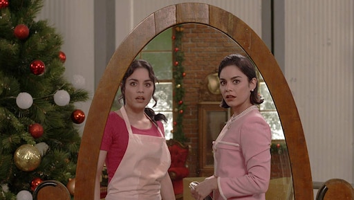 Vanessa Hudgens gestrikt voor nieuwe Netflix-Kerstfilm