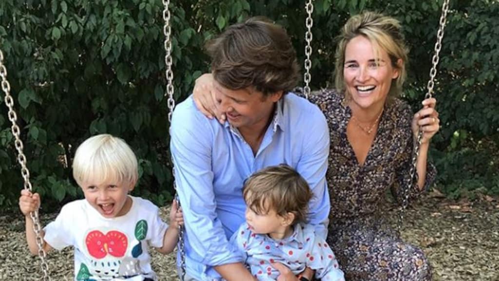 Lieke van Lexmond omringd door rijkdom