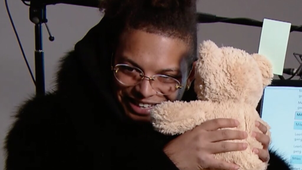 Ronnie Flex verklapt wanneer hij vader wordt