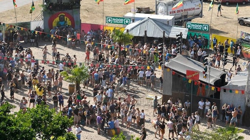 Zwarte Cross biedt excuses aan na chaotische kaartverkoop