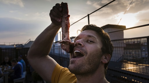 Waarom eten mannen zo veel vlees?