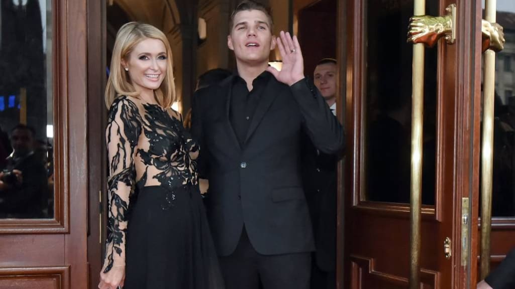 Paris Hilton gunt ex verloofde het beste