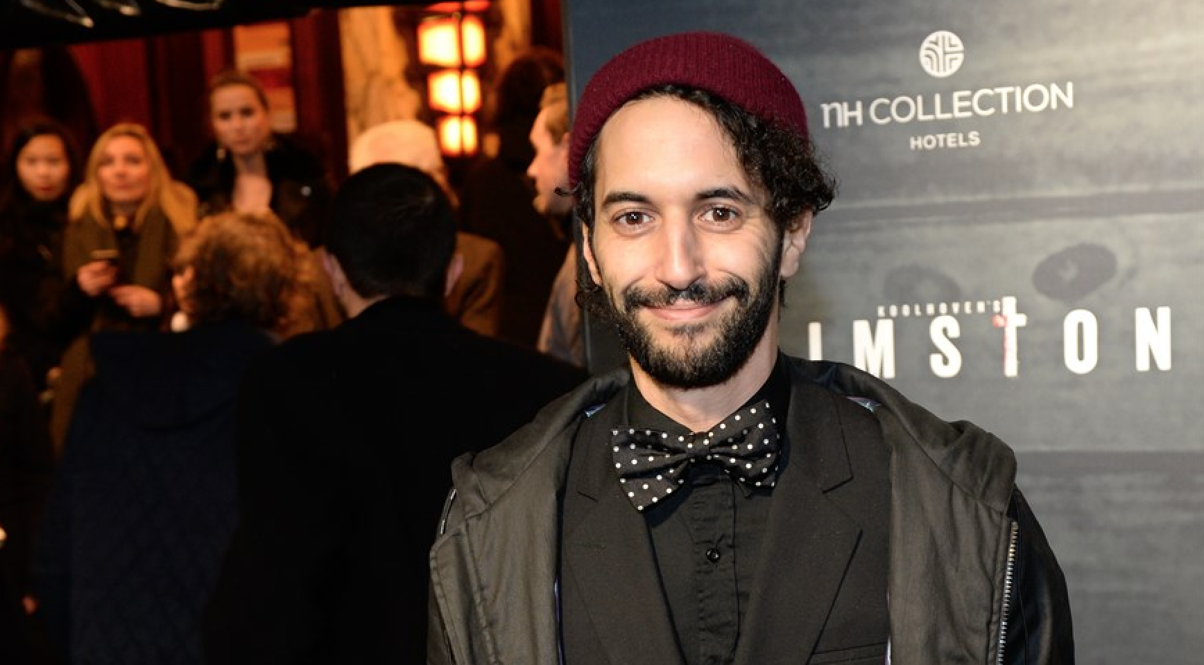 Achmed Akkabi online bedreigd na homo-rol in film