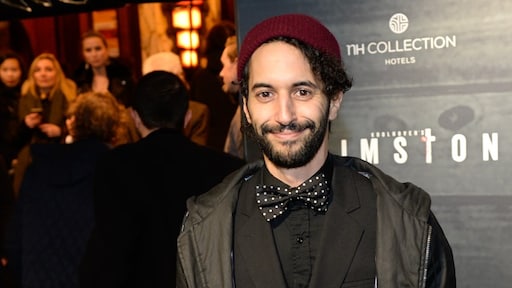 Achmed Akkabi online bedreigd na homo-rol in film