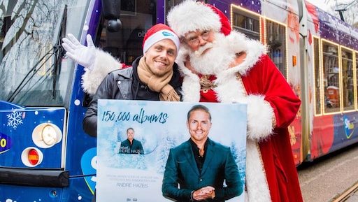 Multi-platina plaat voor kerstalbum André Hazes