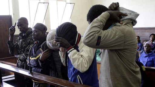 Kannibalenzaak: levenslang voor mannen die eten mensenvlees 'zat waren'