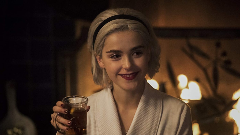 Laat je deze kerst betoveren door de Netflix-special van Sabrina