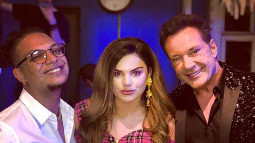 Deze sterren zitten in Famke en Ronnie's videoclip