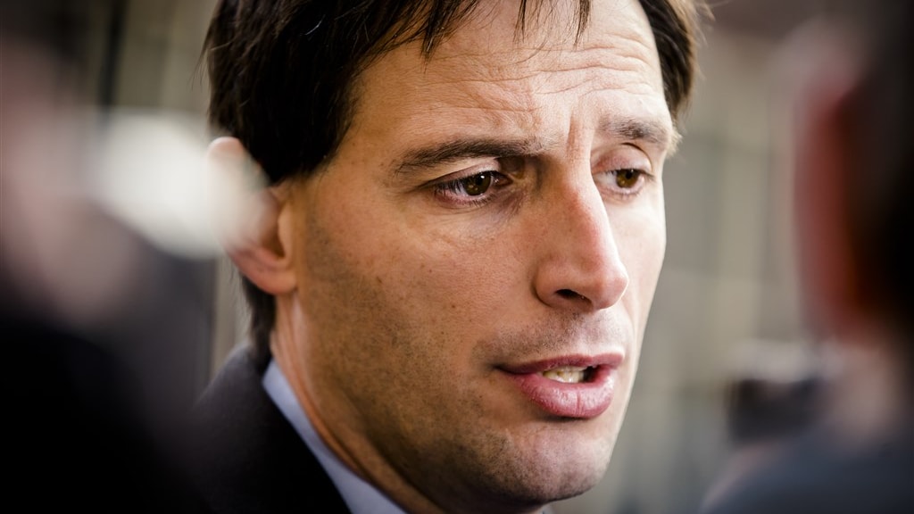 Kijk terug: Hoekstra over belastingdruk en koopkracht