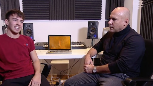 De zoon van Mental Theo gaat zijn pa achterna