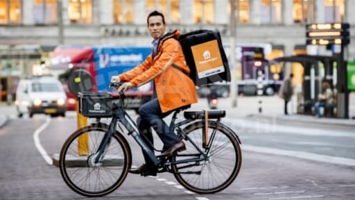 Prosus én Takeway.com verhogen bod op Just Eat