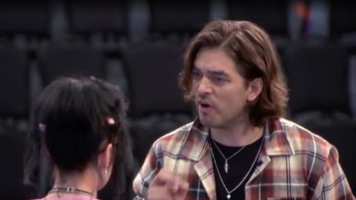 Waylon schiet uit zijn slof in The voice of Holland