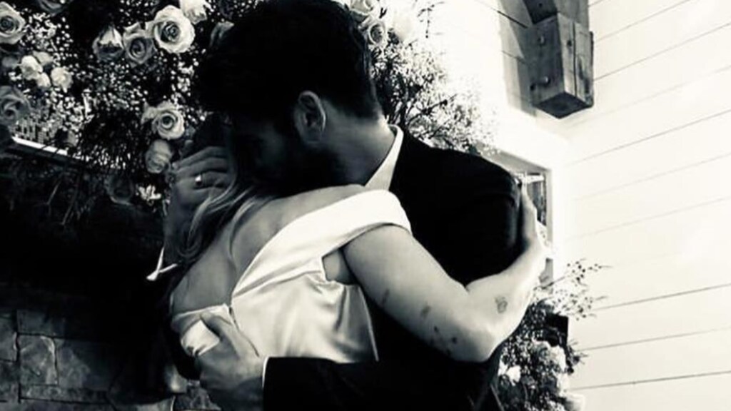 Geen romantische huwelijksreis voor Miley en Liam