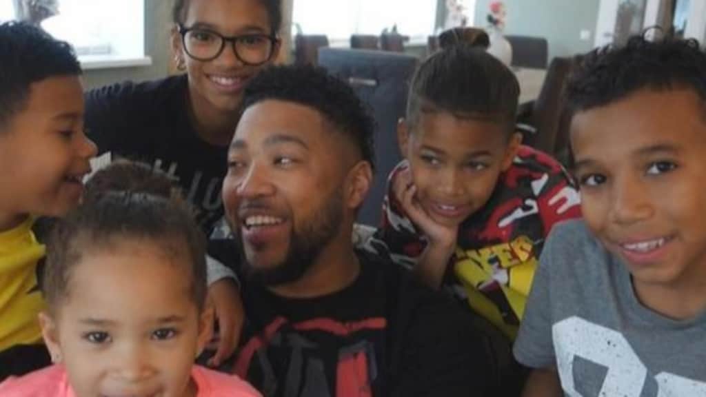 Vrouw van Papa Jay uit Een Huis Vol bevallen van dochter